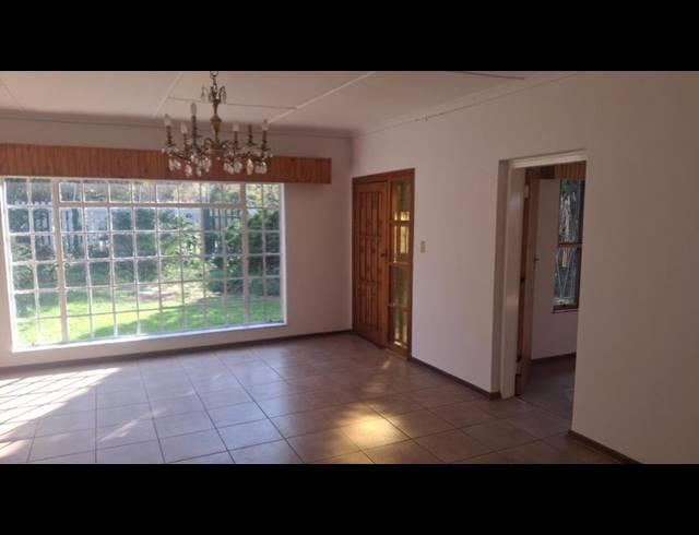 4 BEDROOM PROPERTY TO RENT IN MEYERHOF